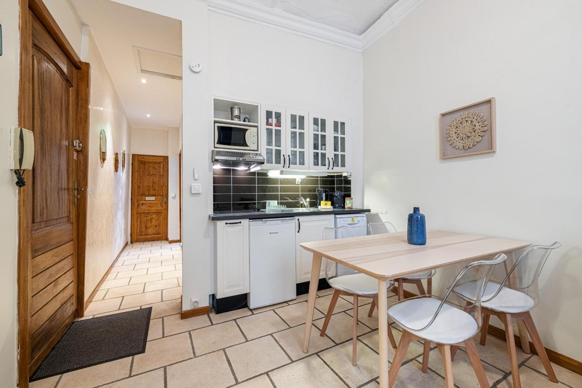 Apartment 2 Bdr Heart Old Town *